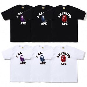 เสื้อยืดผู้ชาย A Bathing Ape สีขาว ผ้าฝ้าย 100% พิมพ์ลายโลโก้ Ape ทรงปกติ - Product Image 2