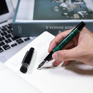 Fournisseur OEM de stylos plume spécifiques au grand livre Stylos financiers en métal Kits de comptabilité en vrac pour la taxe budgétaire - Product Image 1