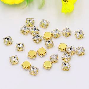 Strass carrés plaqués or à 16 facettes en verre, strass en vrac pour vêtements, robes de mariée, accessoires de artisanat - Product Image 5