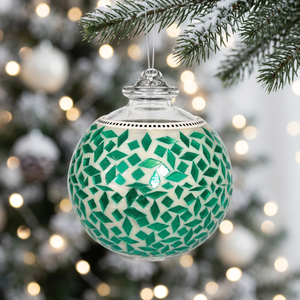 Adorno Navideño de Mosaico de Vidrio Hecho a Mano, Diseño de Diamantes de Lujo, Colgante Personalizable en Color, Artístico y Soplado - Product Image 1
