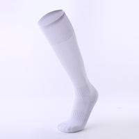 Chaussettes de football personnalisées en gros pour jeunes, antidérapantes, résistantes aux déchirures, montantes jusqu'au genou, tricotées, avec logo intégré, 100 % polyester, collection automne