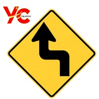 Panneaux de signalisation routière en aluminium personnalisés avec film réfléchissant de qualité ingénierie pour la sécurité routière, les avertissements, les panneaux de limitation de vitesse et de stationnement