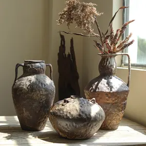 Rustik İskandinav modern dekoratif seramik vazo çiçek terracotta kil vazo ev dekor aksesuarları benzersiz şekli seramik vazo