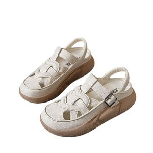Nuovo stile estivo di <span class=keywords><strong>grandi</strong></span> dimensioni alla moda tacco alto Baotou leggero da incasso Design in stile romano <span class=keywords><strong>scarpe</strong></span> donna - Product Image 3