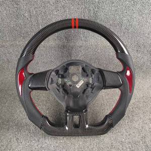 Volante Sportivo in Pelle e Fibra di Carbonio per Volkswagen T-Roc, Passat B8, <span class=keywords><strong>Polo</strong></span> MK6, ID.4, Atlas, Atlas Cross Sport - Product Image 2