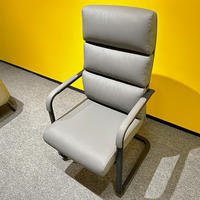 Chaises de conférence d'hôtel avec dossier rembourré épais et siège chaise en cuir souple de bureau de jeu ergonomique pour salle de réception