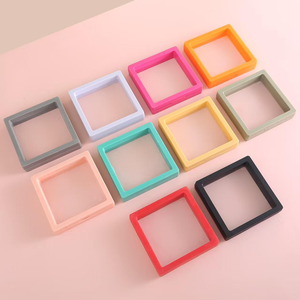 Boîte de rangement et de présentation carrée en plastique 2026 avec cadre flottant 3D et suspension de <span class=keywords><strong>film</strong></span> pour bijoux, pièces de monnaie, médailles et pierres - Product Image 5