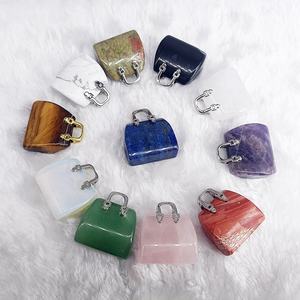 Instagram Vente à Chaud Cristal Naturel Quartz Rose <span class=keywords><strong>Améthyste</strong></span> Aventurine Mini Sac À Main Charme Pendentif Collier Bijoux - Product Image 2