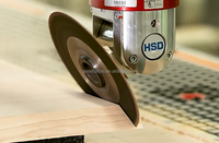 Nouveau routeur CNC automatique 1300x2500 ATC pour gravure sur bois avec contrôle Syntec, axe C, scie à 90 degrés et moteur haute puissance – Vente chaude 2025