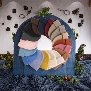 Gorro de Lana de Cordero Tejido a Mano, Personalizado, Elegante, Cálido, Unisex, con Logotipo a Rayas, para Viajes de Negocios, Talla XLM - Product Image 3