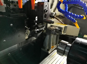 Torno CNC tipo suizo con diámetro de torneado de 20 mm y eje Y - Product Image 4