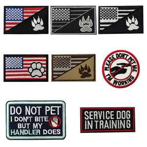 8 Parches Tácticos para Perros, de Fieltro con Bordado 3D, para Chalecos de Perros de Trabajo, Set de Insignias para Perros de Servicio, con Huella de Pata y Bandera Americana, Termoadhesivos para Gorras - Product Image 1