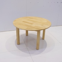 Table circulaire multifonctionnelle en bois massif pour les meubles des enfants d'âge scolaire, ensemble de meubles de maternelle