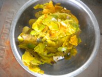 Fruitpulp-extractor, fruitpulp- en zaadseparatiemachine, mangopulp-machine, machine voor enkelvoudige kernverwijdering en -beating.
