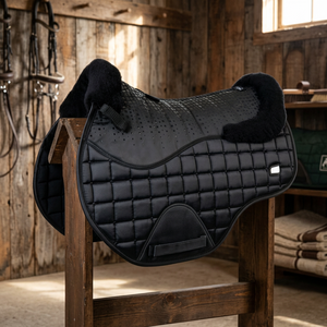 Tapis de selle d'équitation occidentale personnalisé en satin, réutilisable et écologique - Product Image 4