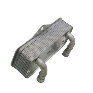 Nouveau refroidisseur d'huile de transmission moteur OEM (Pièce # 02E409061B) Pièces d'usine en gros pour <span class=keywords><strong>Volkswagen</strong></span> Jetta Golf Audi A3 TT - Product Image 2