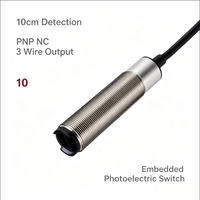 Sakelar Fotoelektrik PNP Tertanam Tipe Normally Closed 3 Kabel Jarak Deteksi 10cm Sensor Optik