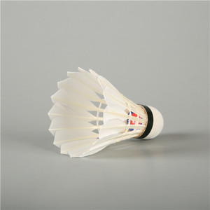 Volant <span class=keywords><strong>Sport</strong></span> <span class=keywords><strong>Badminton</strong></span> Populaire aux Philippines Promotion Volant en plumes d'oie durable Lingmei 70 pour tournoi - Product Image 6