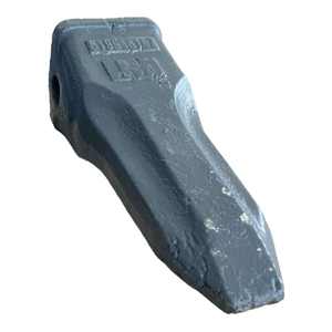 Punta de Repuesto para Dientes de Cucharón de Excavadora de Uso Pesado 813852856, Pieza de Maquinaria de Construcción Industrial de Acero Aleado de Alta Resistencia - Product Image 1
