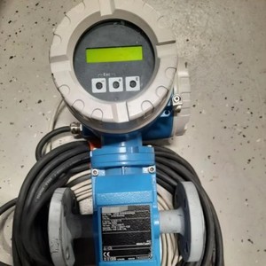 ใหม่ E+H Proline Promag 50P Flowmeter 50P25-ER1A1R10BAAA - Product Image 2
