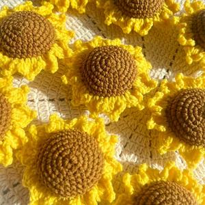 Decoración Tejida <span class=keywords><strong>a</strong></span> Mano con Forma de Girasol, Decoración para el Hogar, Material de Lana, Flores Tejidas al por Mayor - Product Image 4