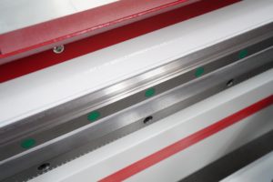 Fresatrice CNC a Doppio Mandrino ad Alta Velocità per Finestre in Legno, Porte, Scrivanie e Insegne Pubblicitarie in Acrilico - Product Image 4