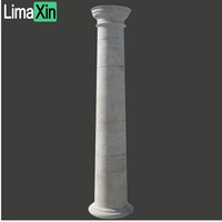 Columna de travertino beige decorativa para interiores toscanos de lujo personalizada