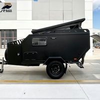 Caravane de luxe entièrement équipée pour le camping et la vie nomade