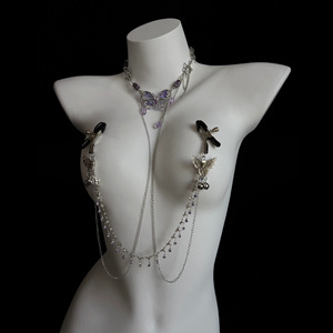 BANSEY Serre-tétons papillon violet avec clochettes, chaîne de corps drapée, harnais de poitrine non-percante, bijoux de poitrine érotiques - Product Image 3