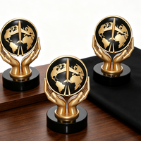 Trophée en résine au design créatif et personnalisable, avec texture de haute qualité, pouvant être gravé et adapté comme objet commémoratif de l'aviation