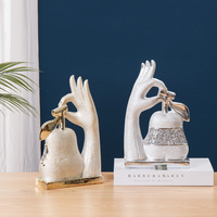 2024 ventes directes vente chaude Europe Style ornements dorés poire décorations de table artisanat en céramique