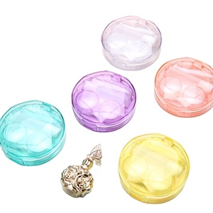 Étui à lentilles de contact transparent, compact et portable, petit et élégant, avec double compartiment à ouverture par pression, sans couvercle rotatif. - Product Image 4