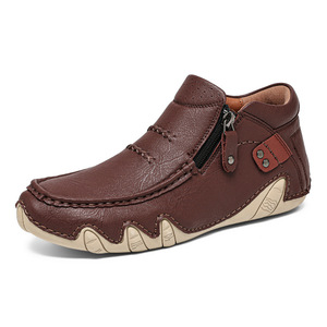 Botas de tobillo informales sin cordones para hombre, antideslizantes, con suela acolchada flexible, zapatos retro para caminar, ideales para pasear por la ciudad - Product Image 2
