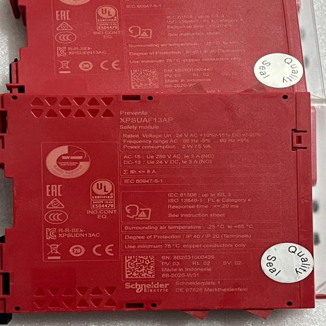 XPS-UAF13AP Preventa Series Safety Relay PLC