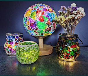 Vente en gros de morceaux de verre teinté mixtes Feuilles de couleurs et de textures assorties Carreaux de mosaïque de verre pour l'art Artisanat décoratif - Product Image 5