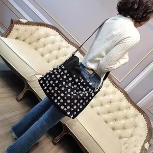 <span class=keywords><strong>Borse</strong></span> Composite Hobos <span class=keywords><strong>di</strong></span> grande capacità per donne <span class=keywords><strong>borse</strong></span> <span class=keywords><strong>di</strong></span> <span class=keywords><strong>lusso</strong></span> firmate <span class=keywords><strong>borse</strong></span> <span class=keywords><strong>borse</strong></span> 2024 nuove In imitazione diamante sotto le spalle - Product Image 4