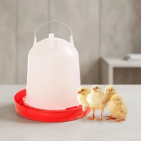 Abreuvoirs et mangeoires pour volailles YYX LM74, 7 capacités différentes, abreuvoir à eau pour poulets en plastique blanc et rouge avec bouteille