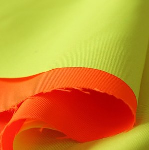 Tessuti 100% poliestere per abbigliamento Twill <span class=keywords><strong>gabardine</strong></span> per abbigliamento da lavoro tessuto all'ingrosso - Product Image 2