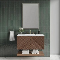 Meuble-lavabo moderne personnalisé à double vasque avec miroir intelligent, en bois sculpté style Shaker et rangement pour serviettes