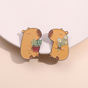 Dainty Cute Metals Brooch Badge Pin High Quality Soft Brooch for Hat Bag Shoe Clothing Decoration