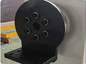 Soldadora Rotatoria Inteligente de Eje Único Tipo L con Autogiro para Soldadura Rotatoria Operacional Mejorada - Product Image 6