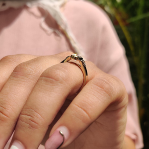 Anillo de Diamante Cultivado en Laboratorio Deslumbrante, Estilo Moderno, Perfecto para Compromisos de Parejas, Bodas o Eventos Nocturnos Elegantes - Product Image 3