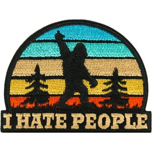 Parche bordado termoadhesivo de fieltro no tejido de poliéster, redondo y colorido, con diseño 'I Hate People' Sasquatch Bigfoot - Product Image 1