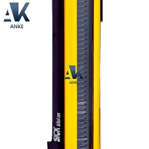 Barrières lumineuses de sécurité SICK C4C-SA06010A10000, portée de balayage 10 m, champ de protection 600 mm, synchronisation optique - Product Image 1