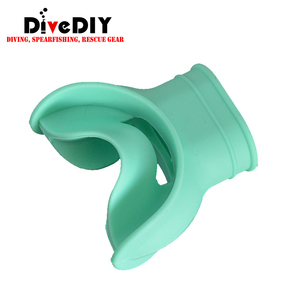 Vente en gros de <span class=keywords><strong>recycleur</strong></span> de <span class=keywords><strong>plongée</strong></span> en apnée Embouchure de sécurité en silicone - Product Image 4