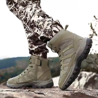 Bottes de marche mi-mollet personnalisées de haute qualité pour l'extérieur avec semelle extérieure en caoutchouc, doublure en maille et fermeture à lacets - Bottes tactiques pour hommes Desert