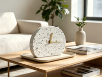 Horloge de table en terrazzo, horloge de bureau semi-circulaire, aiguilles en métal, décoration de table géométrique pour la maison