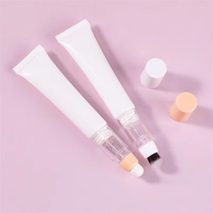 Brillo de <span class=keywords><strong>labios</strong></span> con infusión de vitamina E hecho a medida más vendido, <span class=keywords><strong>relleno</strong></span> de <span class=keywords><strong>labios</strong></span> hidratante a base de hierbas, sin pruebas en animales, lápiz labial de <span class=keywords><strong>precio</strong></span> especial - Product Image 2