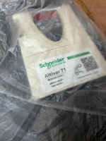 Inverter VFD Schneider Seri ATV71 Konverter Frekuensi Variabel ATV71HD55N4Z ATV71HD75N4Z ATV71HD90N4Z