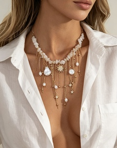 Collana di Perle con Frange di Cristallo Rosa Stile Lusso Geometrico Trendy, con Stella a Otto Petali e Diamanti, Catena a Spina di Pesce, per Abbigliamento da Spiaggia - Product Image 5